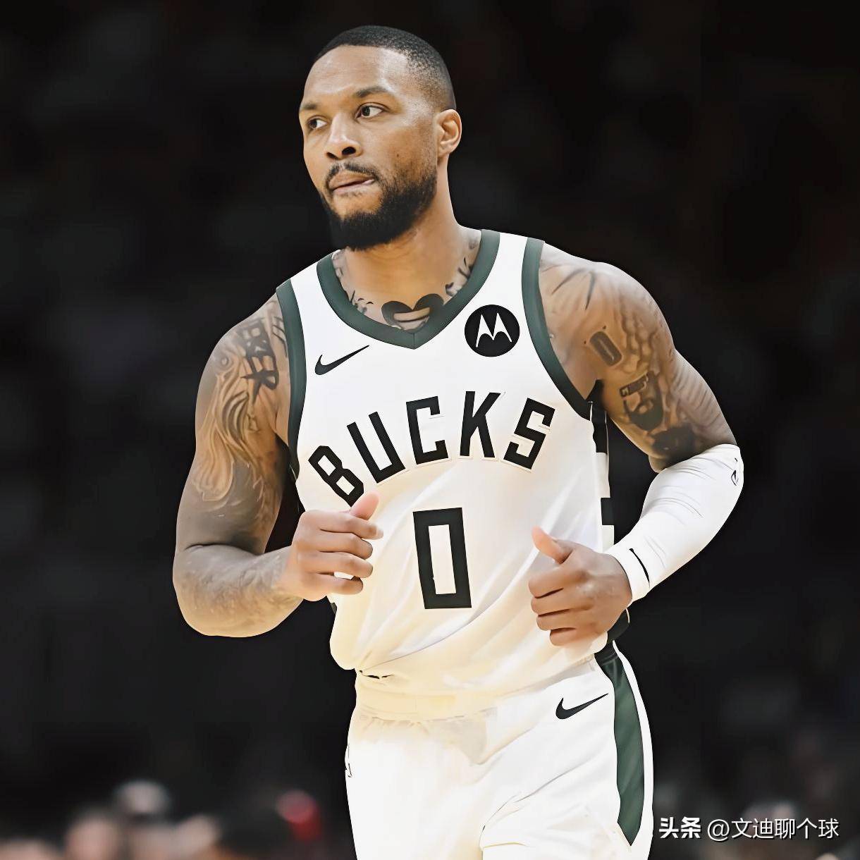 伊朗守门员 伊朗守门员